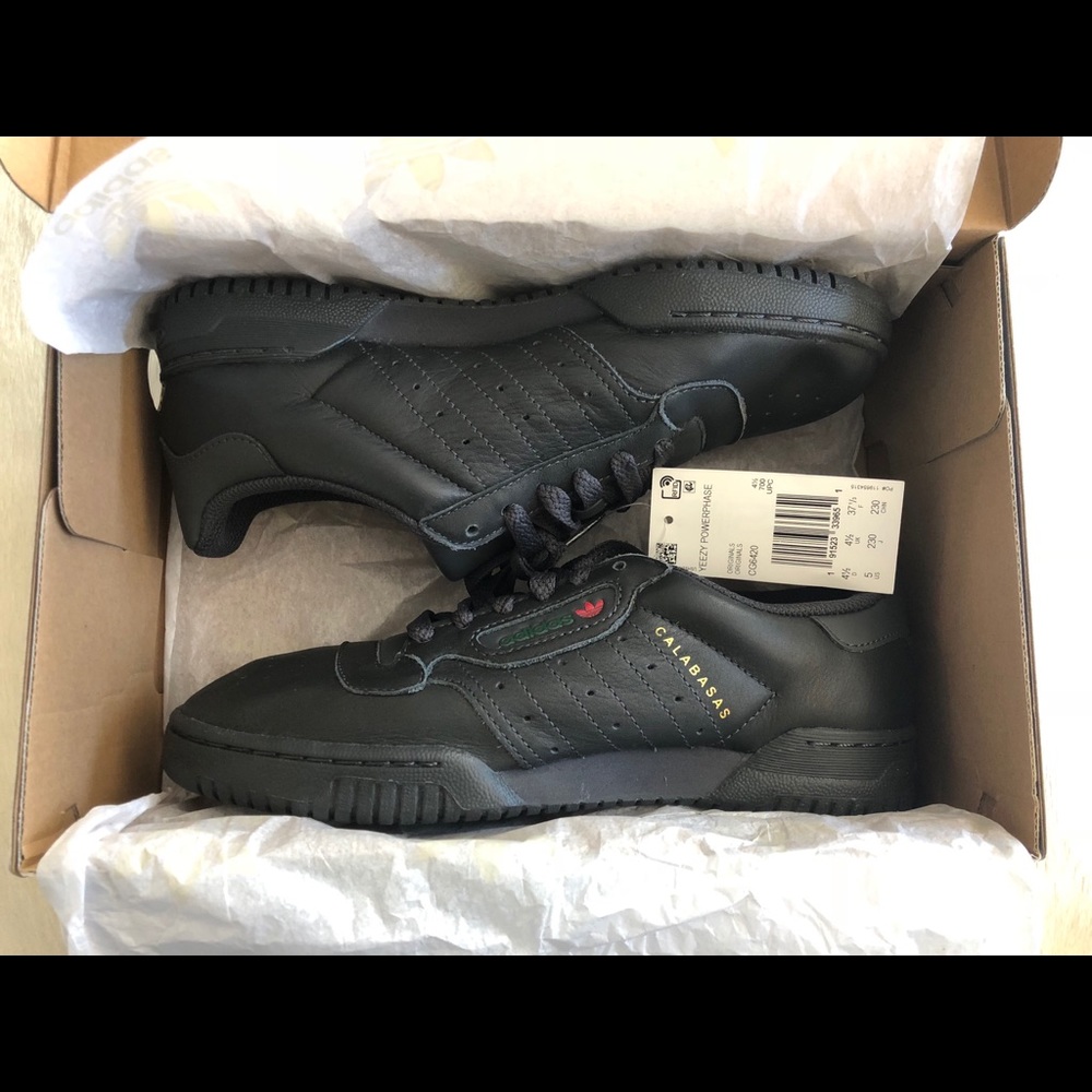 Yeezy Powerphase Adidas in Black